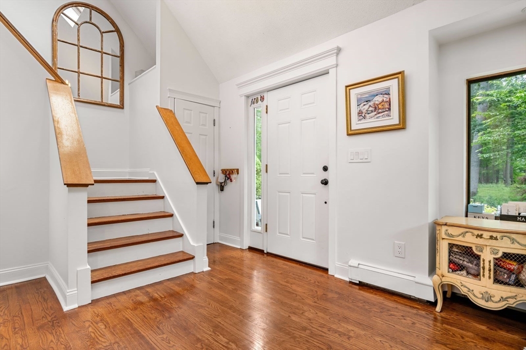 4 bed, 2 bath apartment for rent at 2 Deer Run, Littleton — photo 5 of 42