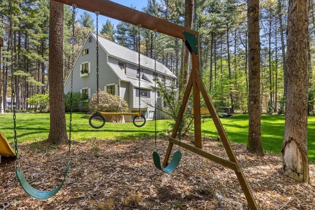 4 bed, 2 bath apartment for rent at 2 Deer Run, Littleton — photo 35 of 42