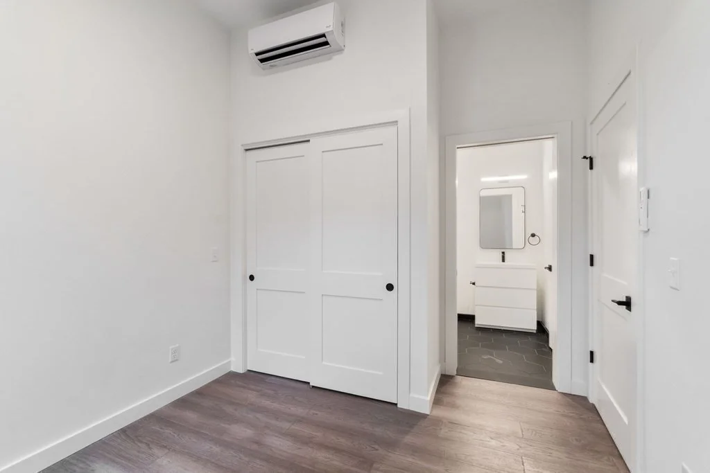 2 bed, 2 bath apartment for rent at 2 Derby Sq Unit 302, Salem — photo 9 of 13