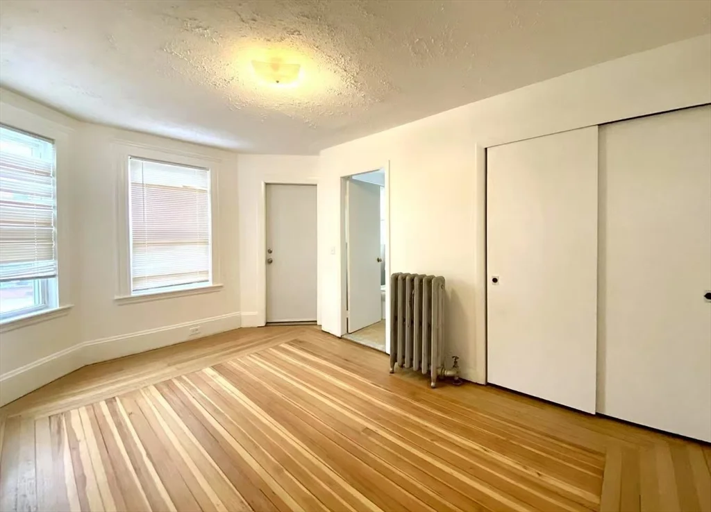 1 bed, 1 bath apartment for rent at 2 Dickson St Unit 1, Somerville — photo 4 of 11