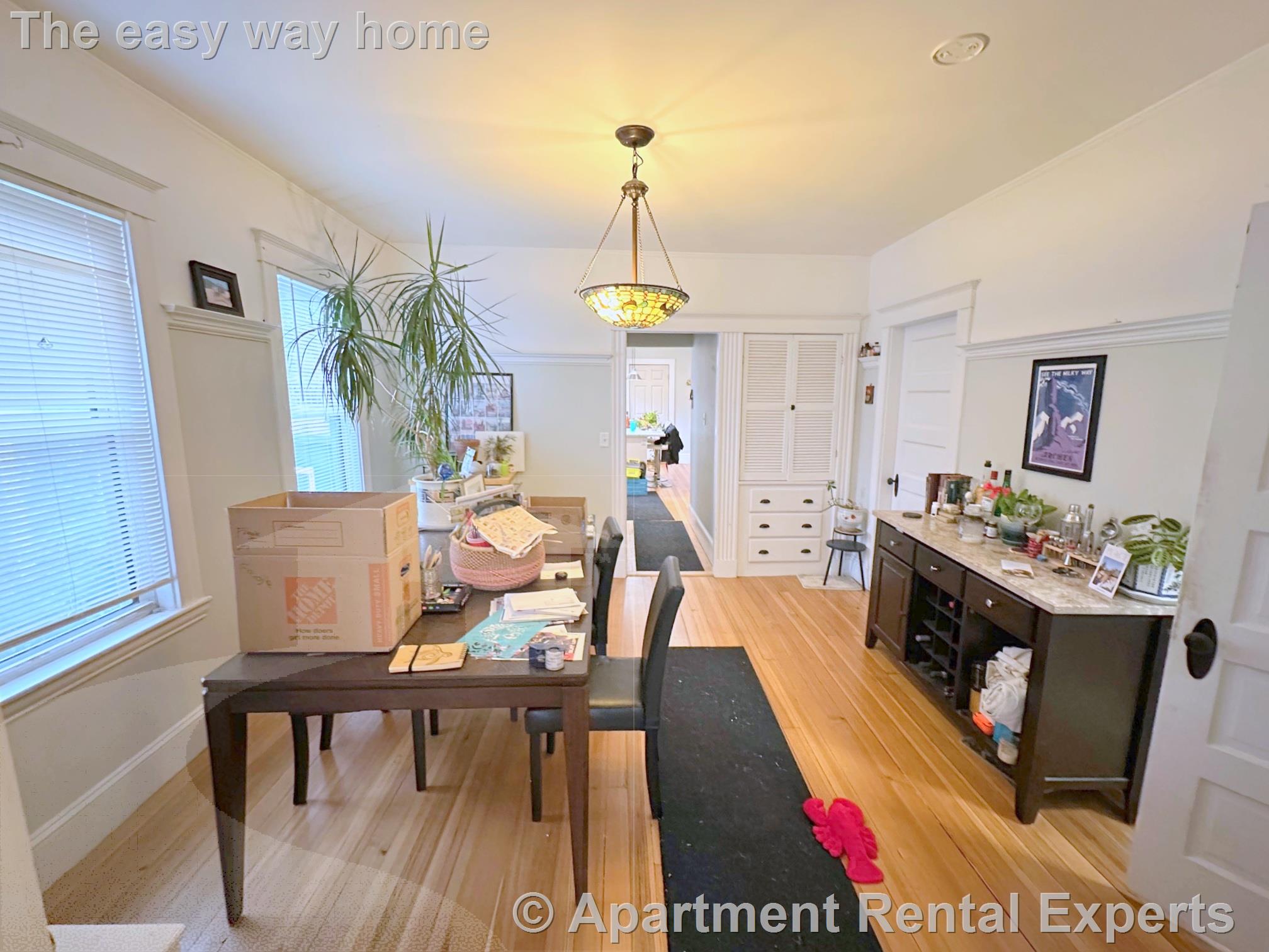 3 bed, 1 bath apartment for rent at 2 Drummond Pl Unit 2, North Cambridge — photo 8 of 14