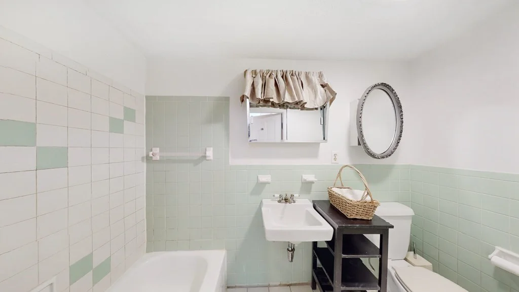 2 bed, 1 bath apartment for rent at 2 Durham St Unit None, Back Bay — photo 11 of 16