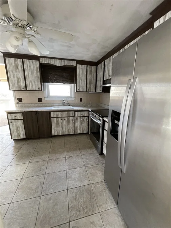 4 bed, 1 bath apartment for rent at 2 Eagle Rock Rd Unit 1, Randolph — photo 6 of 6