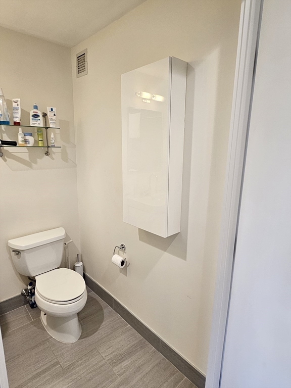 1 bed, 1 bath apartment for rent at 2 Earhart St Unit 707T, Cambridge — photo 20 of 31