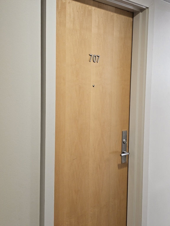 1 bed, 1 bath apartment for rent at 2 Earhart St Unit 707T, Cambridge — photo 26 of 31