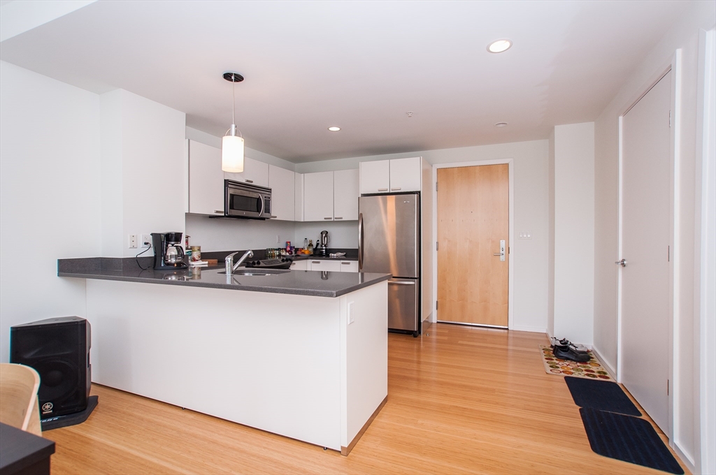 2 bed, 1 bath apartment for rent at 2 Earhart St Unit T411, East Cambridge — photo 3 of 19
