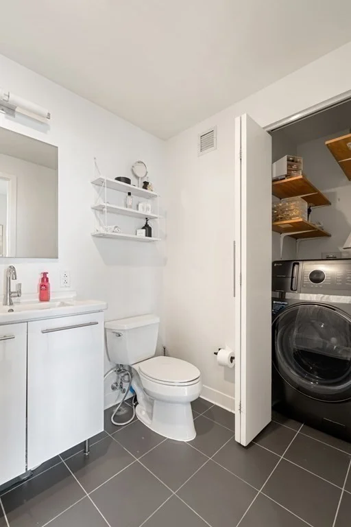 2 bed, 1 bath apartment for rent at 2 Earhart Unit 1103, East Cambridge — photo 14 of 24