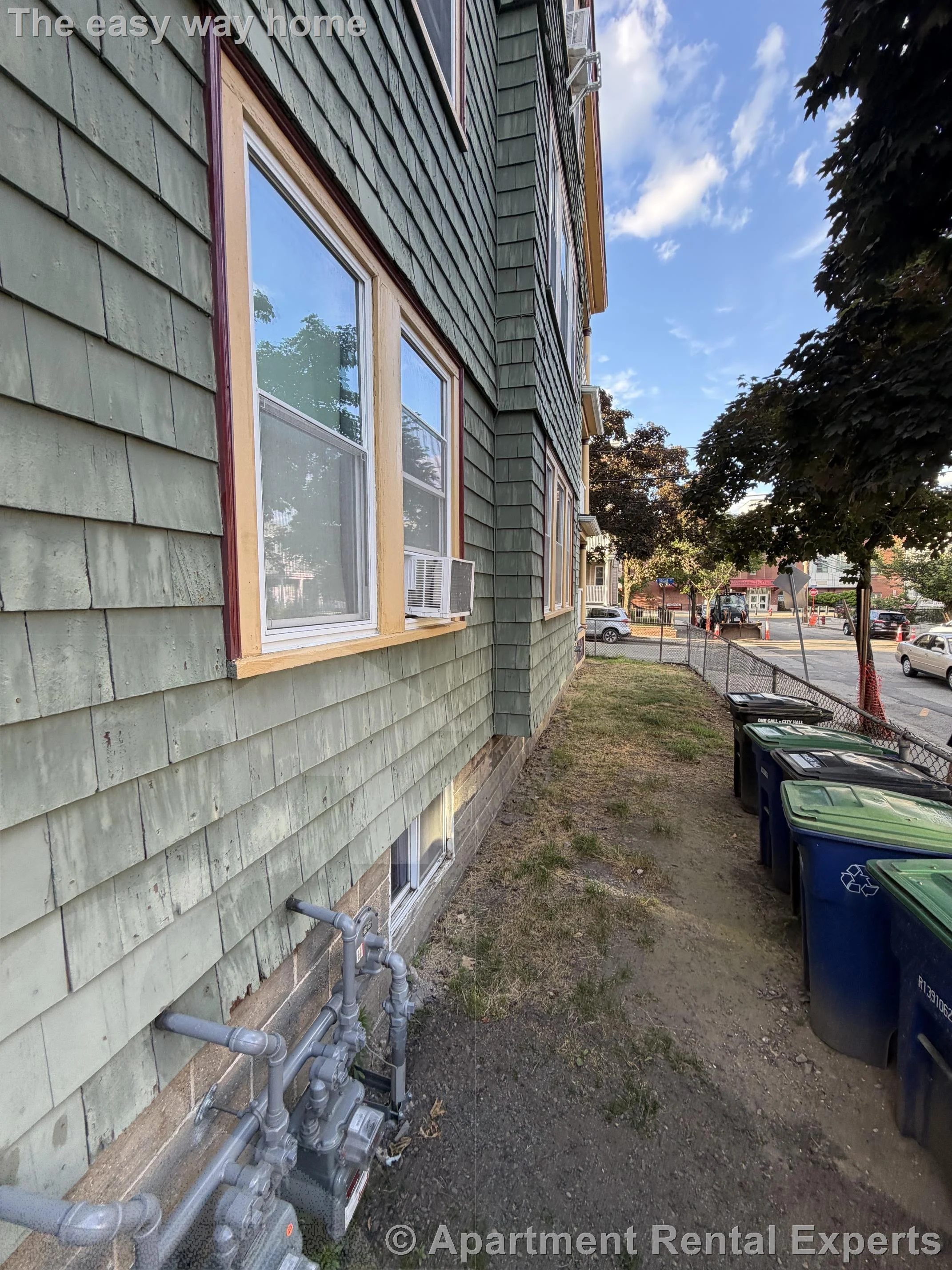 3 bed, 1 bath apartment for rent at 2 Edgar Ct Unit 1, Winter Hill — photo 11 of 11