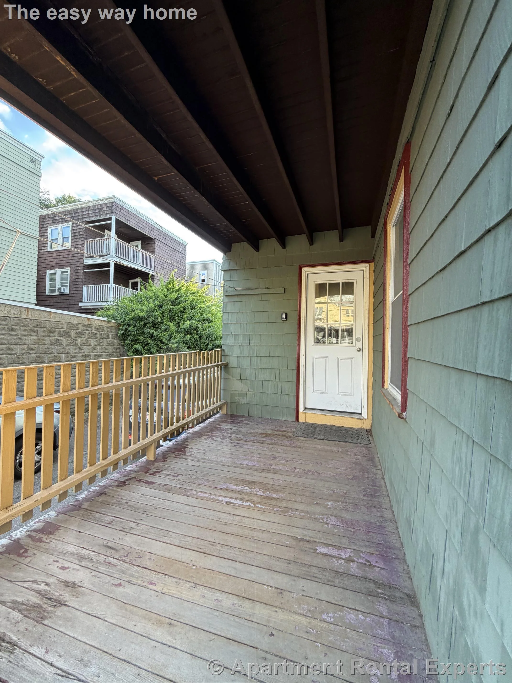 3 bed, 1 bath apartment for rent at 2 Edgar Ct Unit 1, Winter Hill — photo 10 of 11