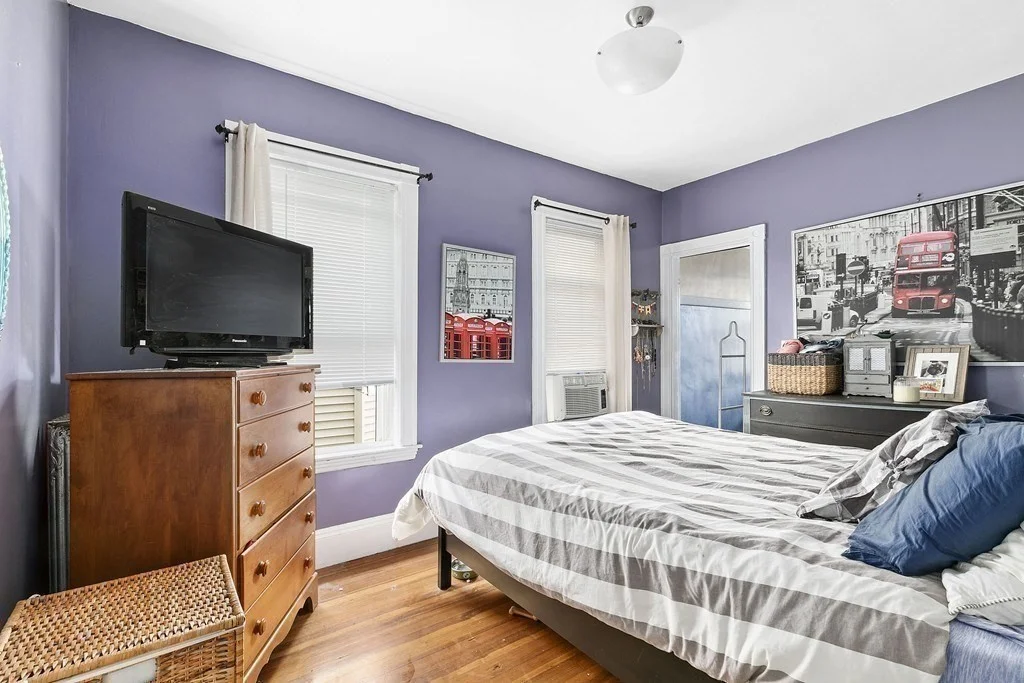4 bed, 1 bath apartment for rent at 2 Elton St Unit 3, Dorchester — photo 7 of 8