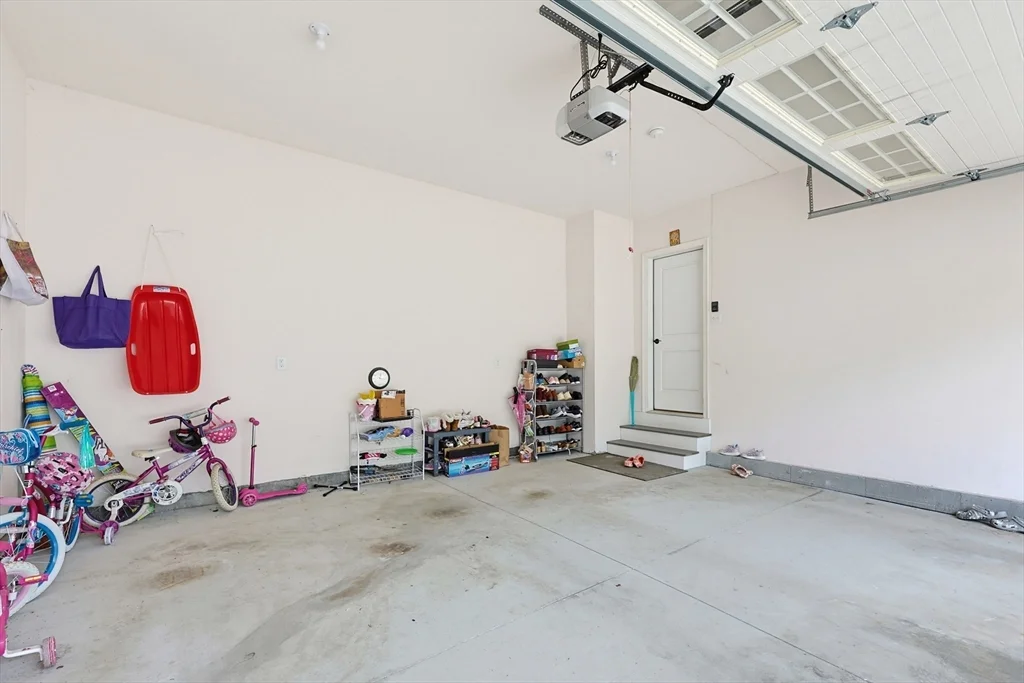 2 bed, 2 bath apartment for rent at 2 Evergreen Unit 2, Bellingham — photo 26 of 29