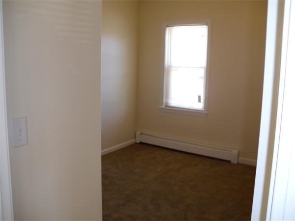 2 bed, 1 bath apartment for rent at 2 Evergreen Unit 5, Kingston — photo 5 of 5