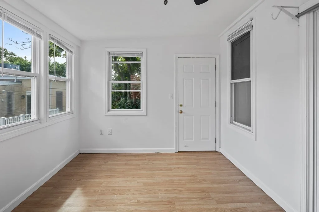 3 bed, 1 bath apartment for rent at 2 Flint Pl Unit 2, South Boston — photo 11 of 15