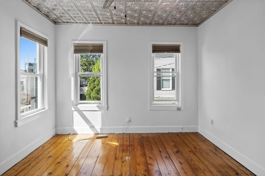 3 bed, 1 bath apartment for rent at 2 Flint Pl Unit 2, South Boston — photo 7 of 15