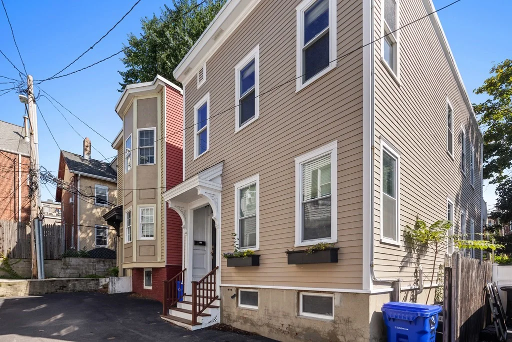 3 bed, 1 bath apartment for rent at 2 Flint Pl Unit 2, South Boston — photo 15 of 15