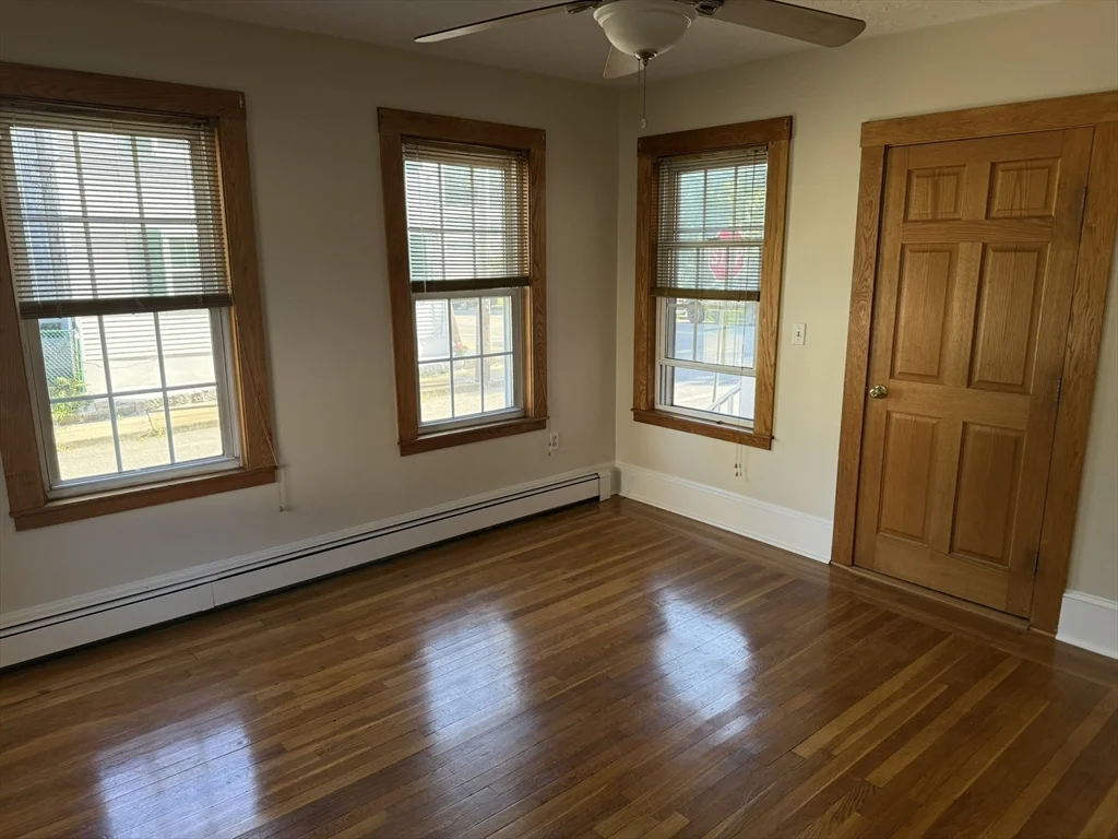 2 bed, 1 bath apartment for rent at 2 Fremont St Unit 1, Downtown — photo 9 of 12