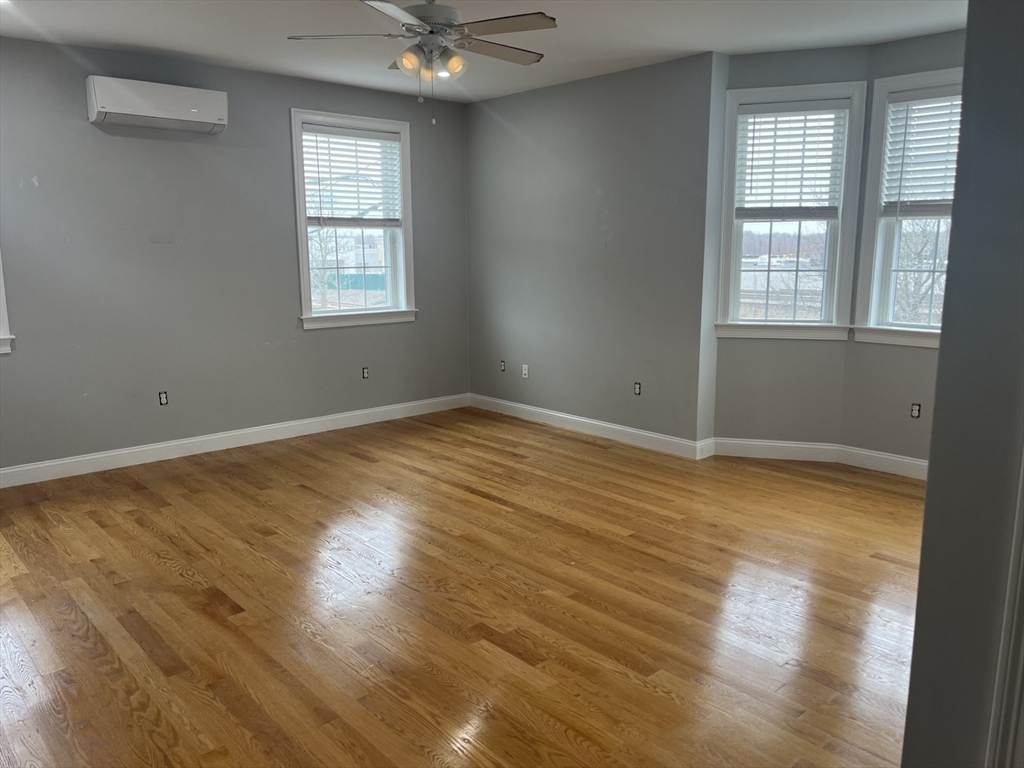1 bed, 1 bath apartment for rent at 2 French Ave Unit 304, Five Corners — photo 6 of 12