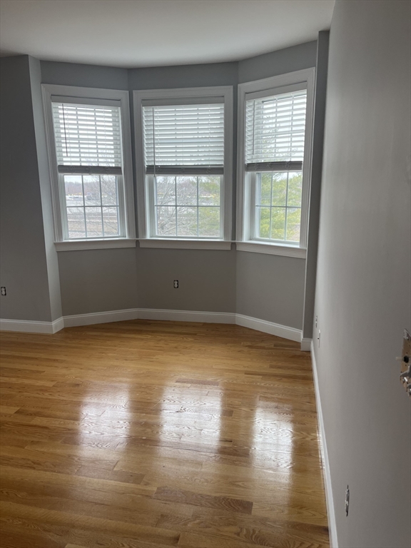 1 bed, 1 bath apartment for rent at 2 French Ave Unit 304, Five Corners — photo 5 of 12