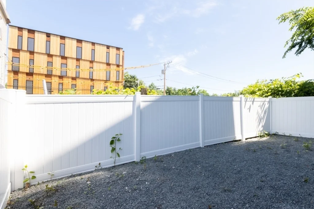 3 bed, 1 bath apartment for rent at 2 French Ter Unit 1, Mission Hill — photo 16 of 21