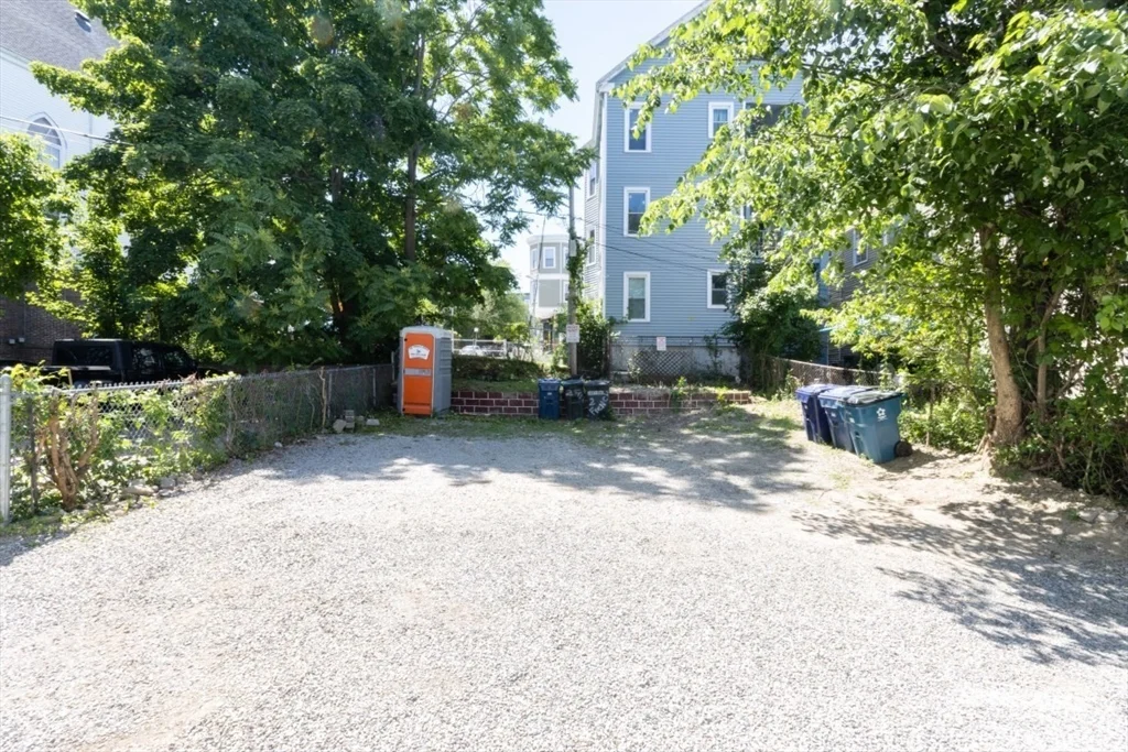 3 bed, 1 bath apartment for rent at 2 French Ter Unit 1, Mission Hill — photo 21 of 21