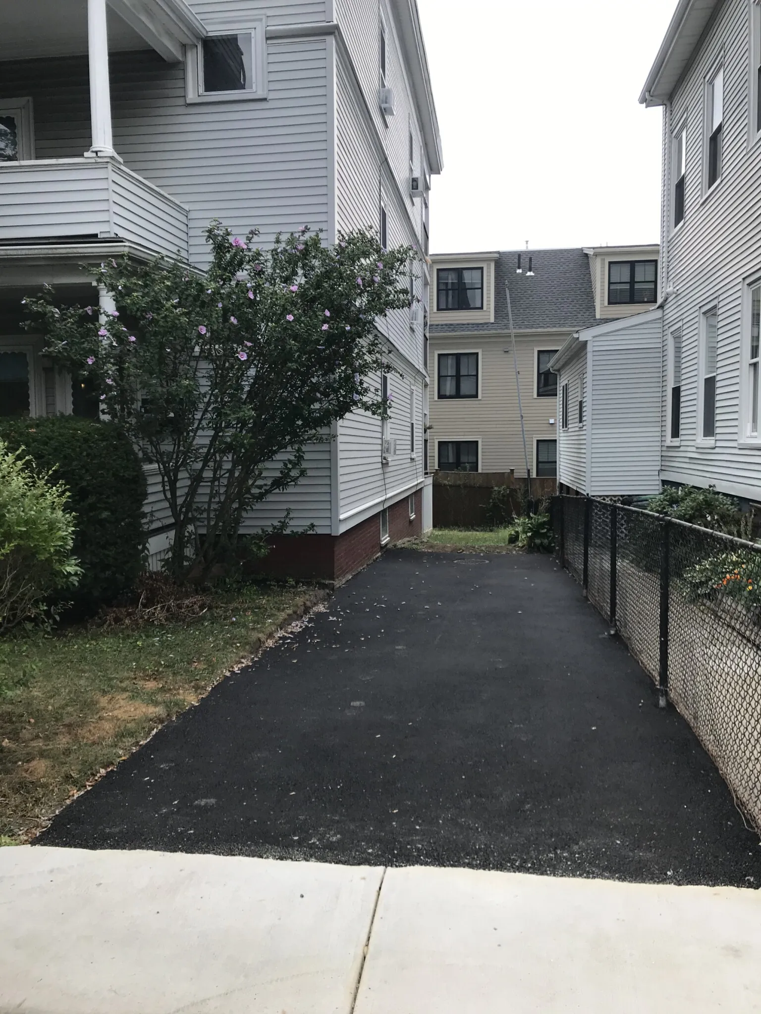 3 bed, 1 bath apartment for rent at 2 Gilson Ter Unit 1, Spring Hill — photo 17 of 25
