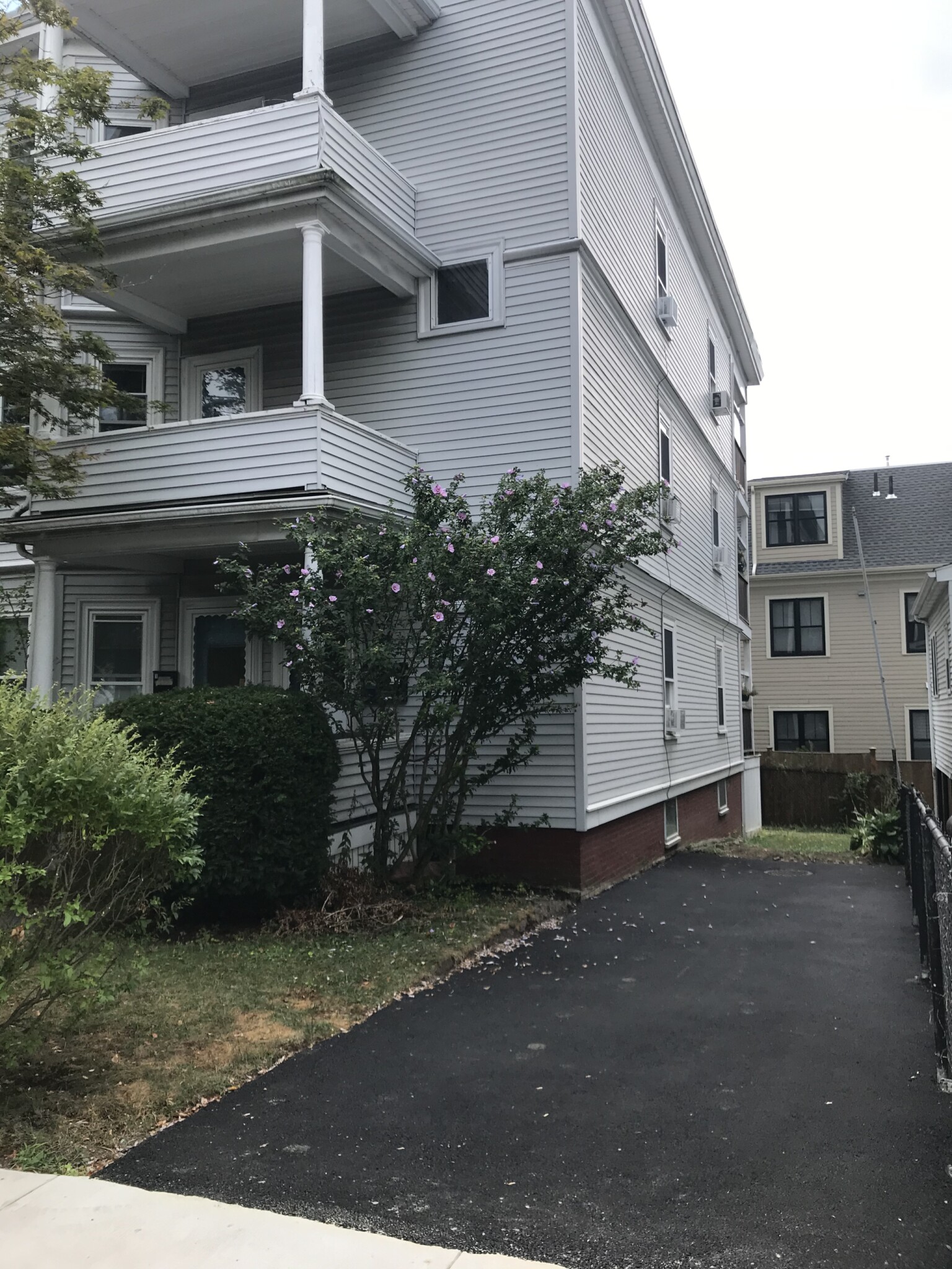 3 bed, 1 bath apartment for rent at 2 Gilson Ter Unit 1a, Spring Hill — photo 15 of 19