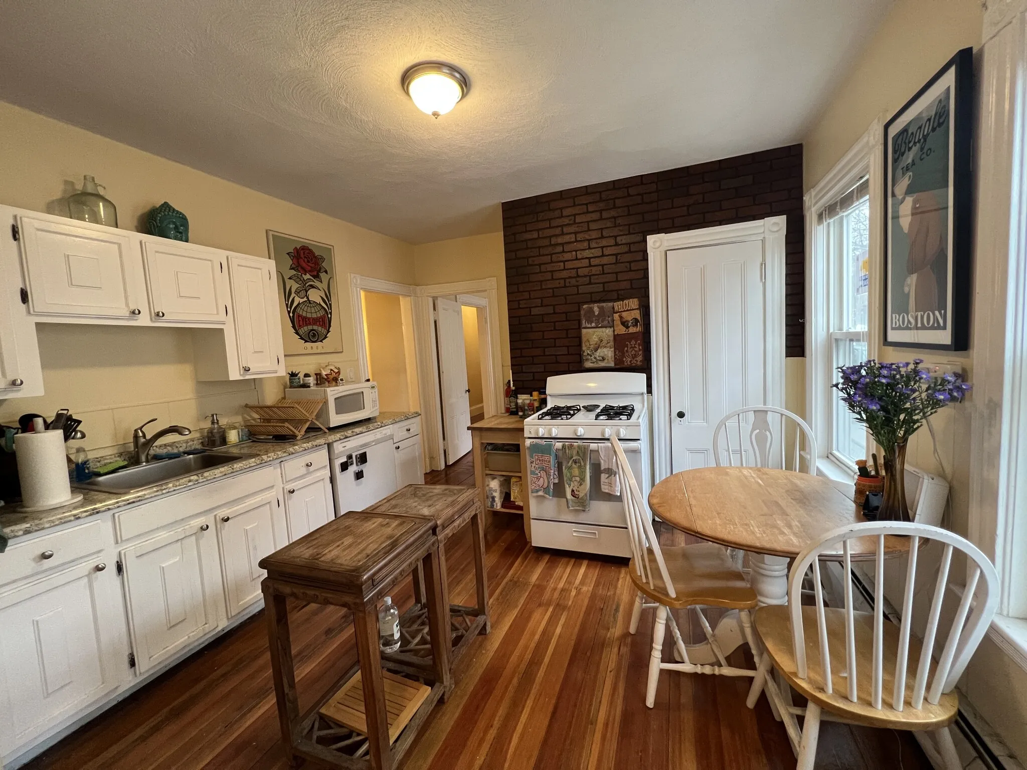 3 bed, 1 bath apartment for rent at 2 Gilson Ter Unit 2, Spring Hill — photo 4 of 14