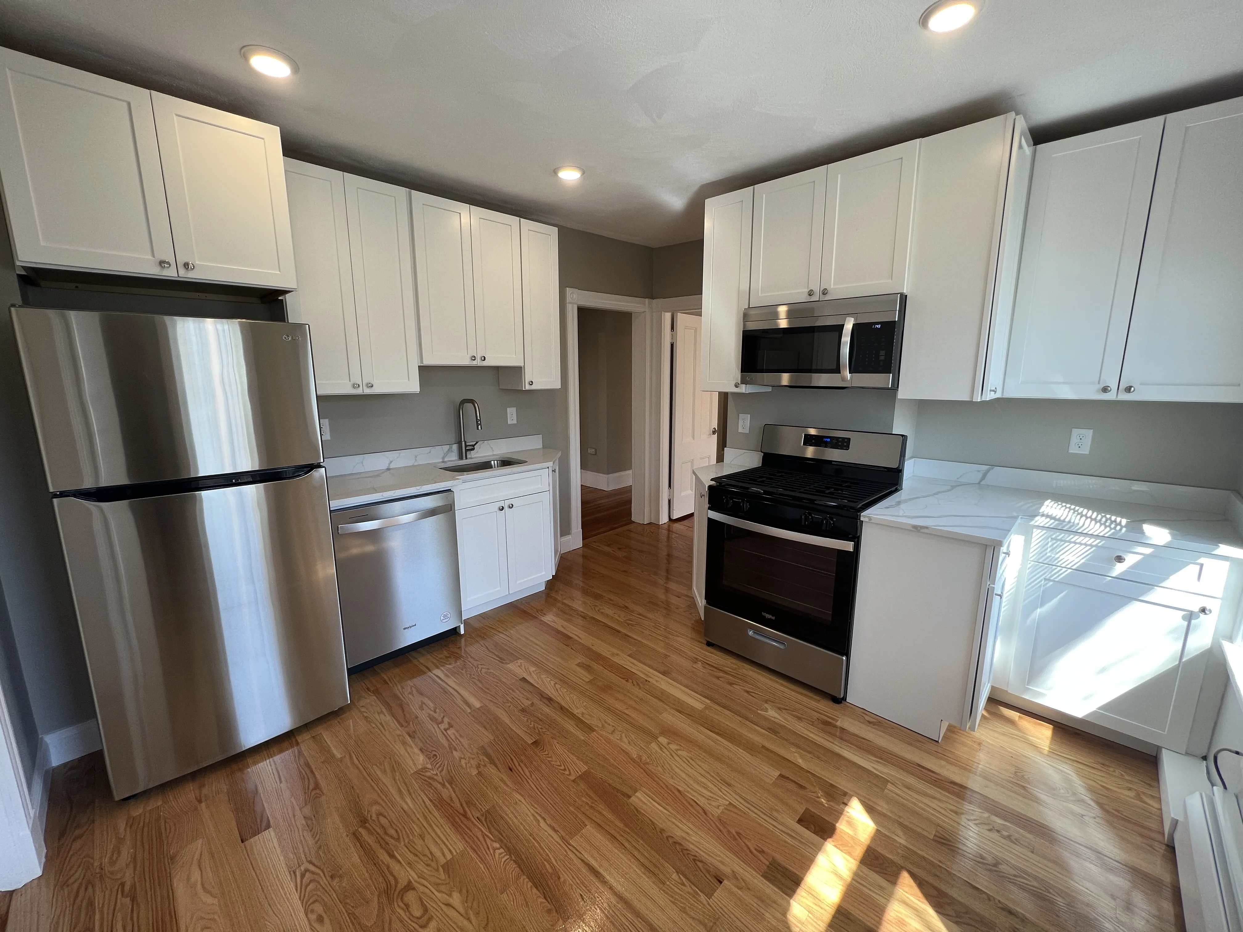 3 bed, 1 bath apartment for rent at 2 Gilson Ter Unit 3, Spring Hill — photo 29 of 32