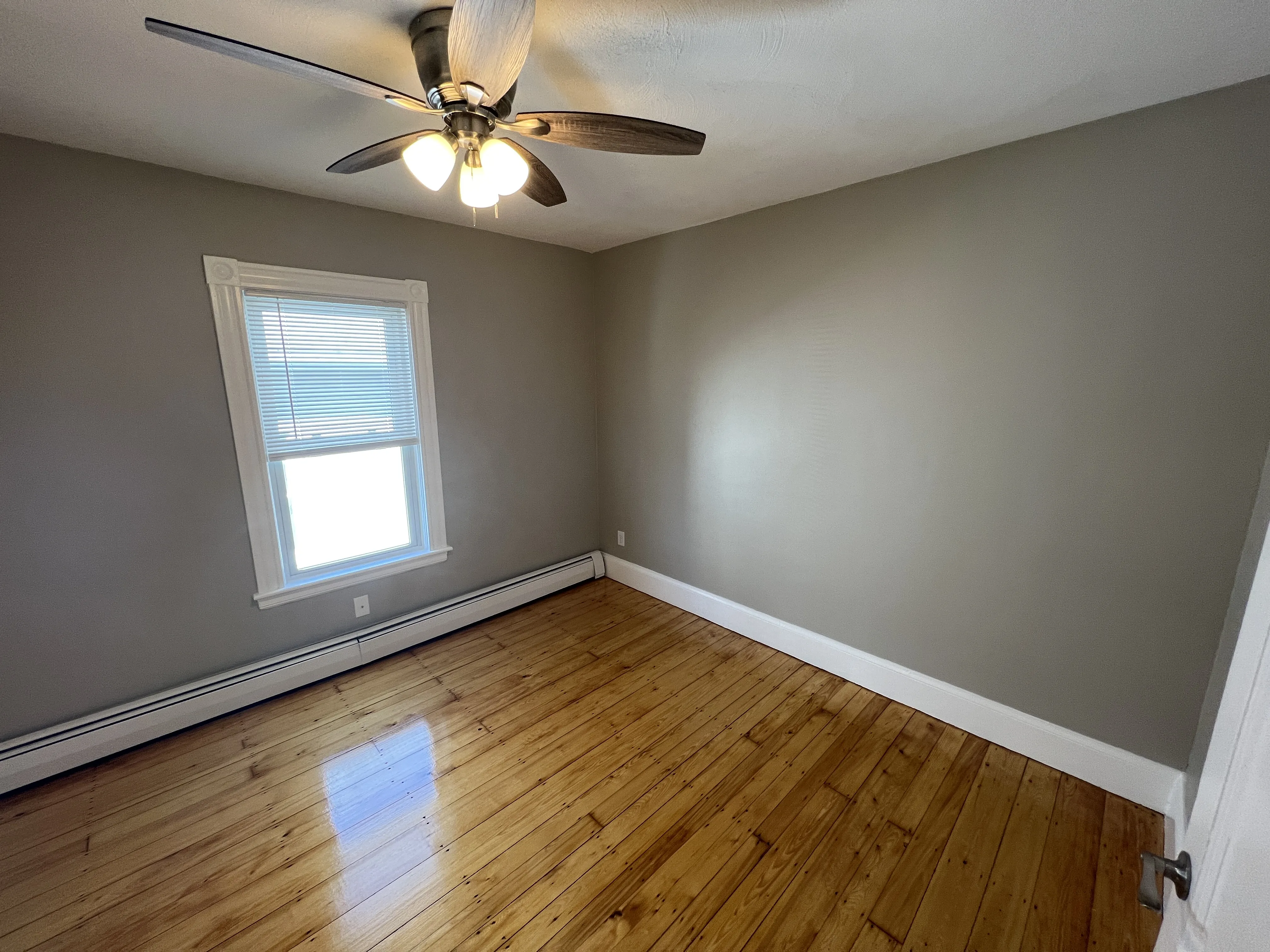 3 bed, 1 bath apartment for rent at 2 Gilson Ter Unit 3, Spring Hill — photo 8 of 32
