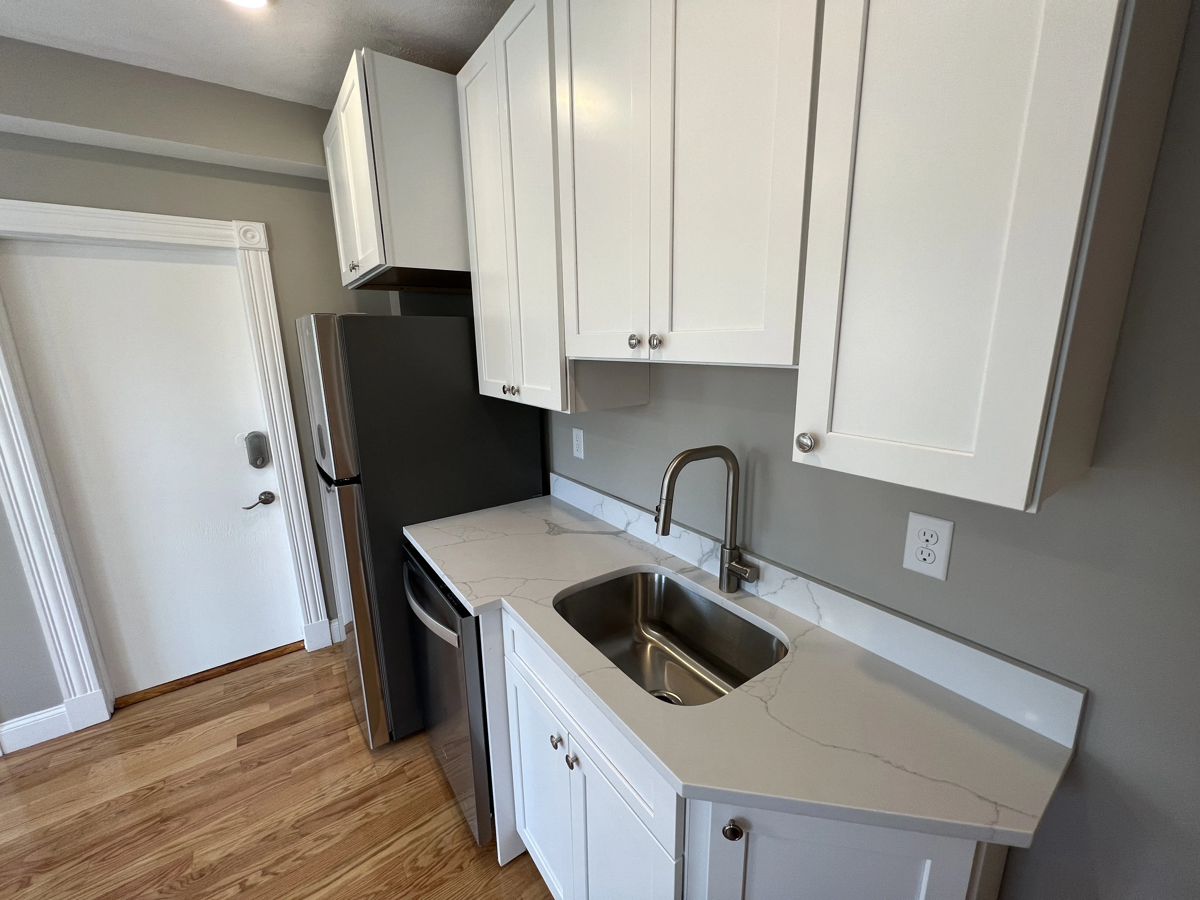 3 bed, 1 bath apartment for rent at 2 Gilson Ter Unit 3, Spring Hill — photo 25 of 32