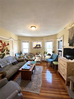 3 bed, 1 bath apartment for rent at 2 Gilson Ter Unit 4, Spring Hill — photo 10 of 17