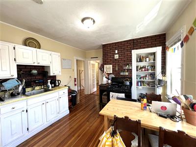 3 bed, 1 bath apartment for rent at 2 Gilson Ter Unit 4, Spring Hill