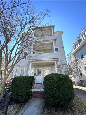 3 bed, 1 bath apartment for rent at 2 Gilson Ter Unit 4, Spring Hill — photo 17 of 17