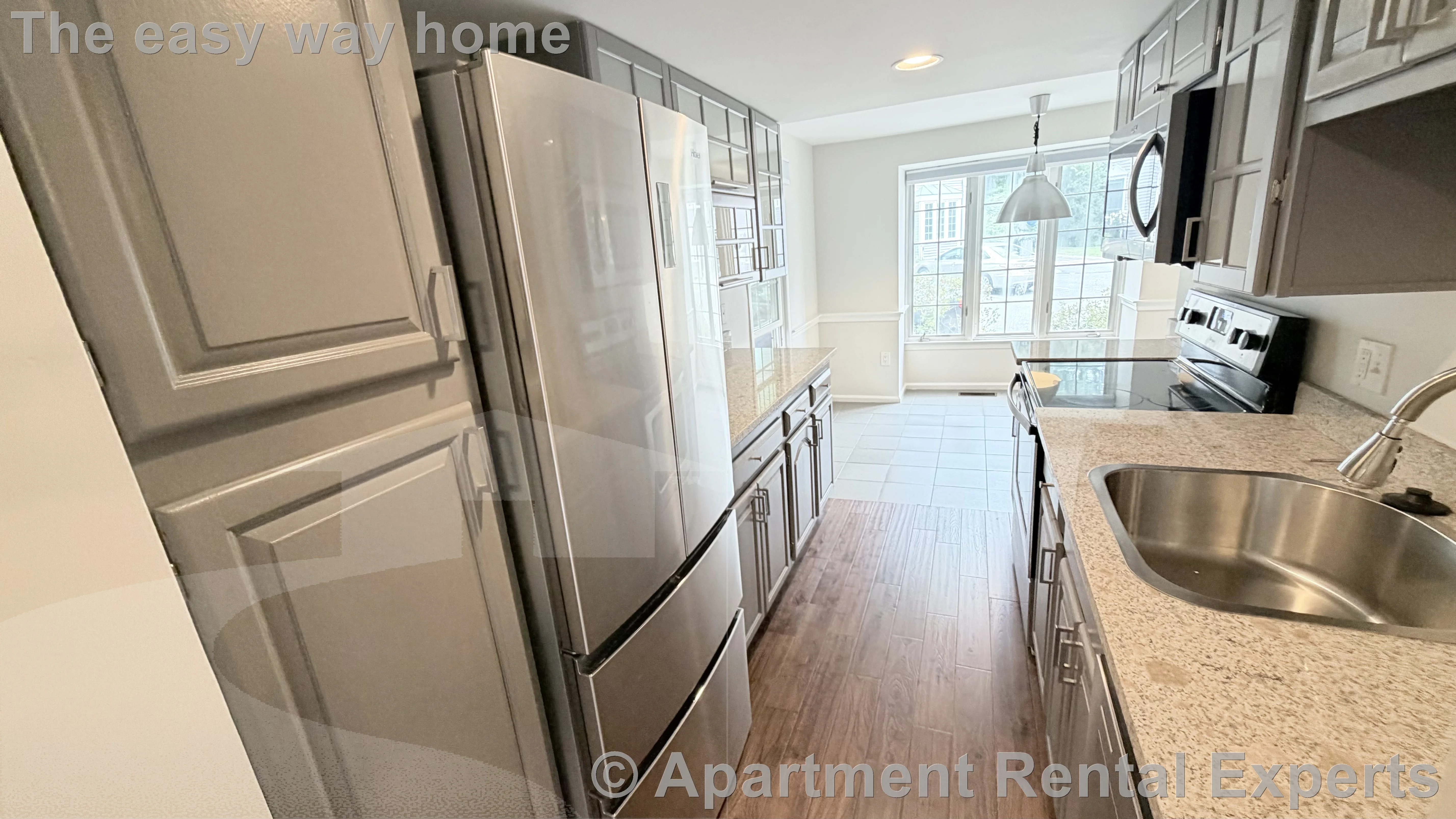 3 bed, 2 bath apartment for rent at 2 Glenbrook Ln Unit 10, Arlington Center — photo 2 of 24
