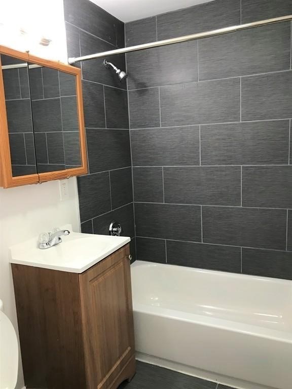 1 bed, 1 bath apartment for rent at 2 Granite St Unit 2, Malden — photo 4 of 4