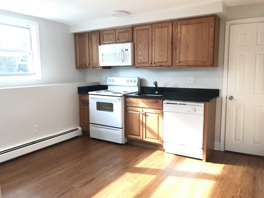 1 bed, 1 bath apartment for rent at 2 Granite St Unit 2, Malden — photo 1 of 4