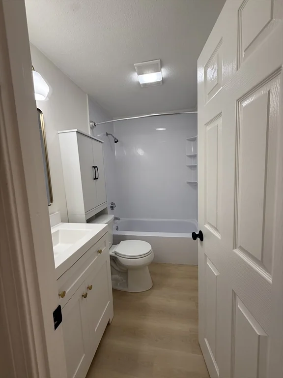 Studio bed, 1 bath apartment for rent at 2 Greenbriar Dr Unit 103, North Reading — photo 10 of 20