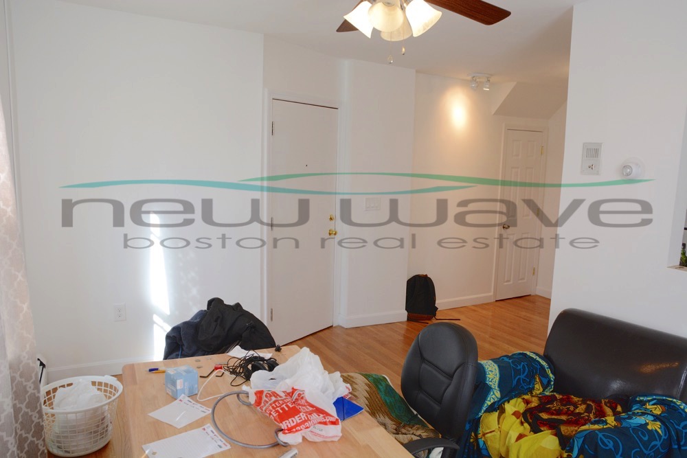 1 bed, 1 bath apartment for rent at 2 Greenwich St Unit 1, South End — photo 3 of 9