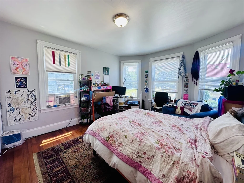3 bed, 1 bath apartment for rent at 2 Greylock Rd Unit 1, Allston — photo 8 of 14