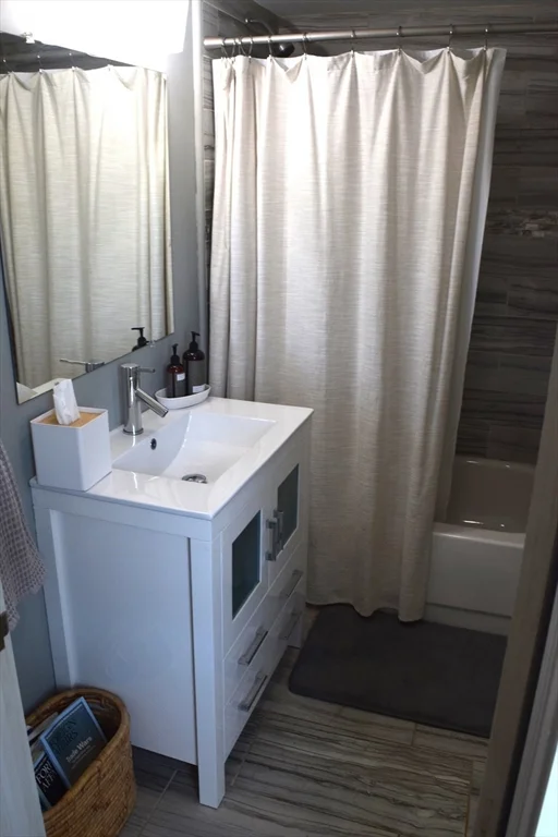 2 bed, 2 bath apartment for rent at 2 Griffin Pl Unit 3, Glenwood — photo 13 of 15