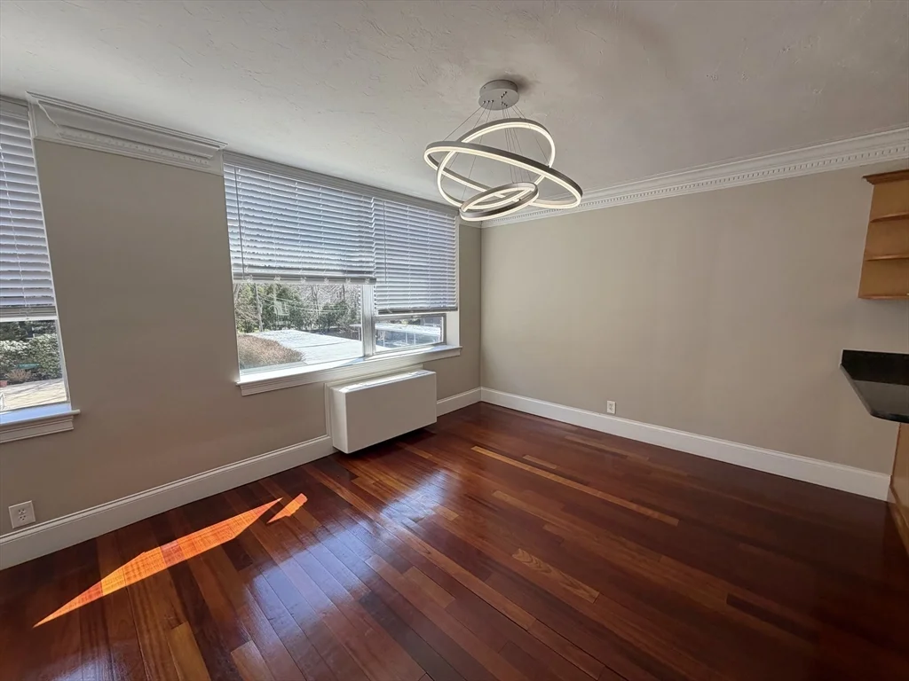 1 bed, 1 bath apartment for rent at 2 Hammond Pond Pkwy Unit 203, Newton — photo 19 of 26