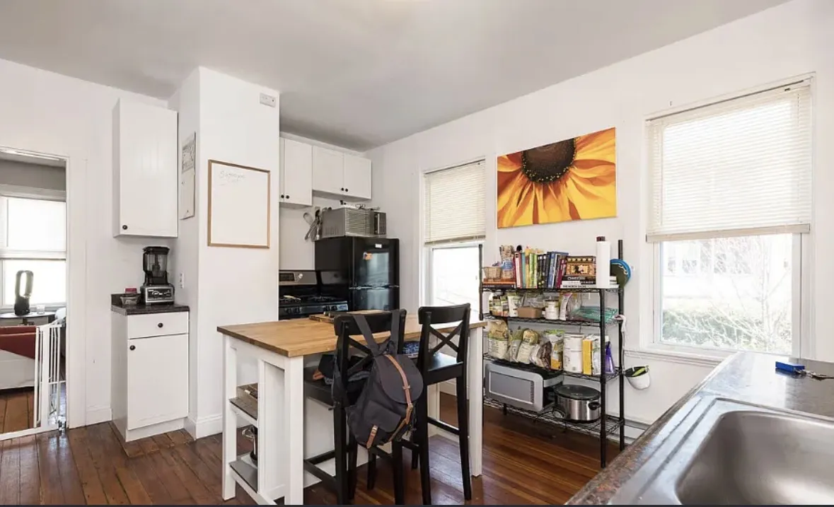 2 bed, 1 bath apartment for rent at 2 Hampshire Ct Unit 2, Inman Square — photo 1 of 9