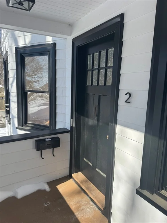 3 bed, 1 bath apartment for rent at 2 Harding St Unit 2, Fitchburg — photo 3 of 22