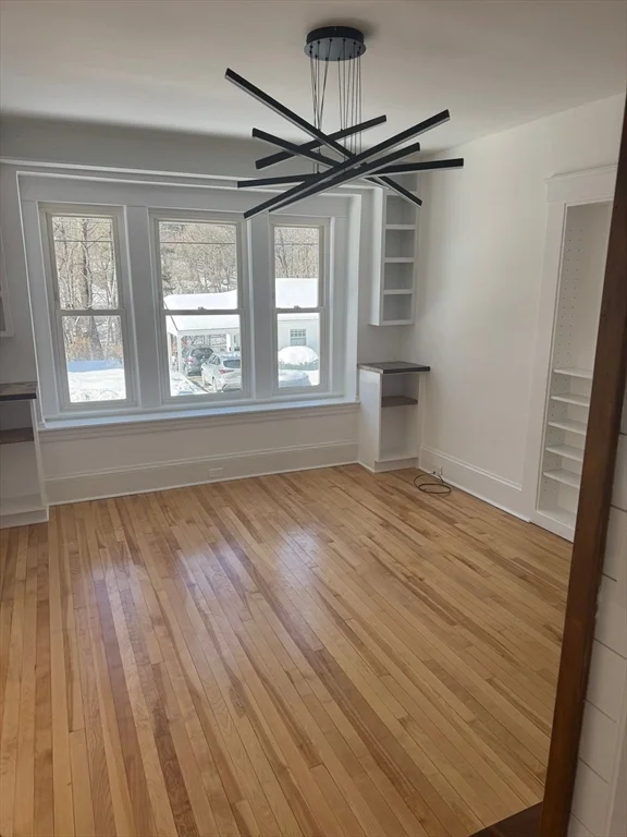 3 bed, 1 bath apartment for rent at 2 Harding St Unit 2, Fitchburg — photo 9 of 22