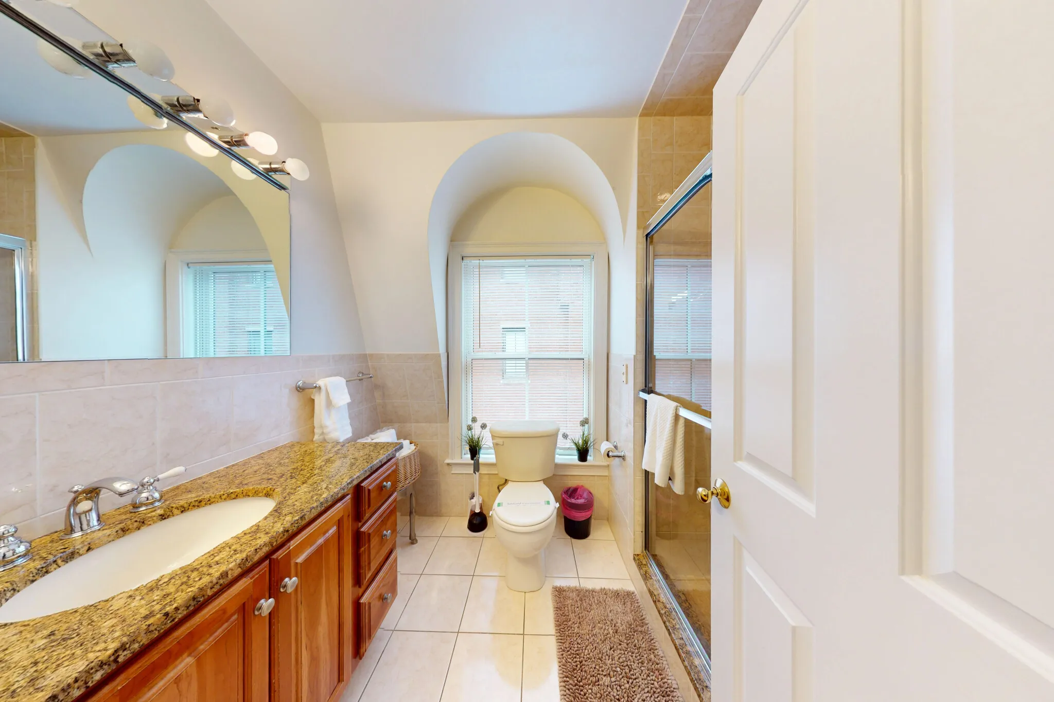 3 bed, 2 bath apartment for rent at 2 Harvard St Unit 2, Brookline Village — photo 19 of 20