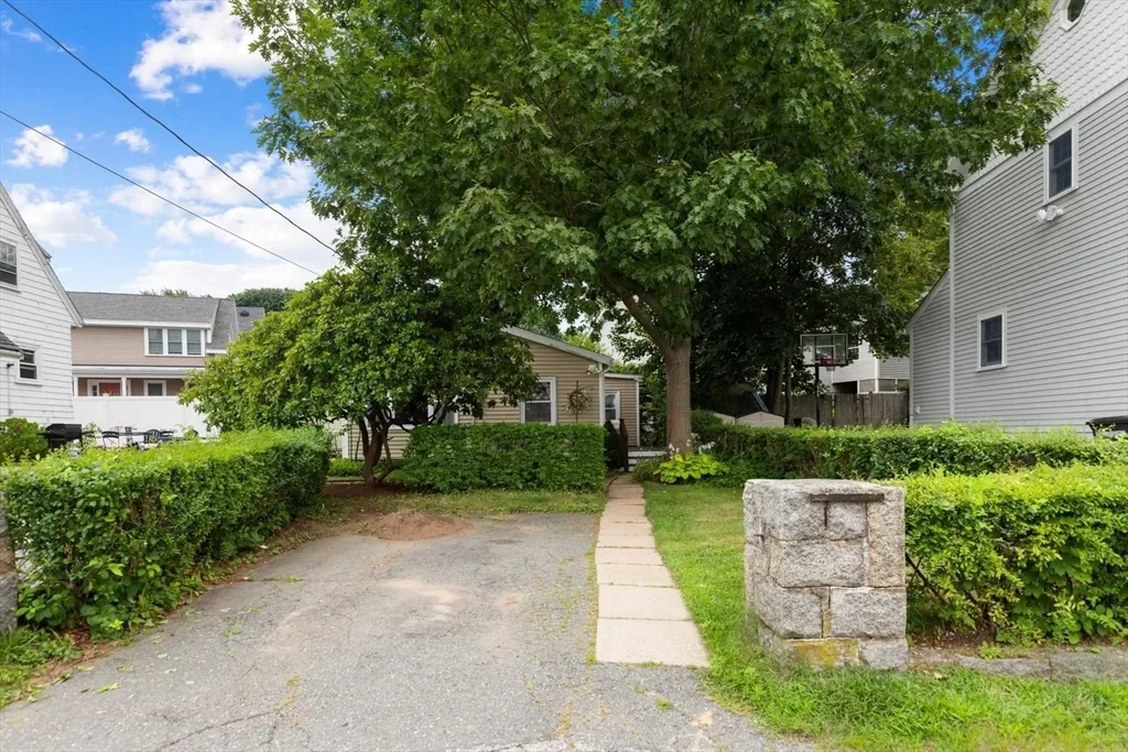 2 bed, 1 bath apartment for rent at 2 Haskell Unit 2A, East Gloucester — photo 25 of 26