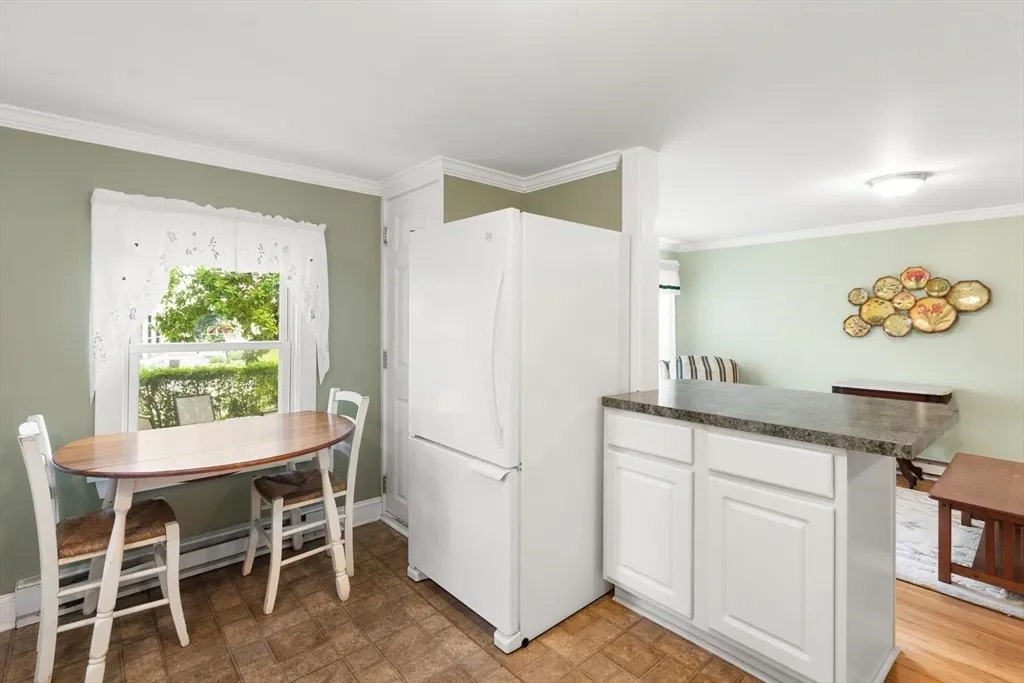 2 bed, 1 bath apartment for rent at 2 Haskell Unit 2A, East Gloucester — photo 4 of 26
