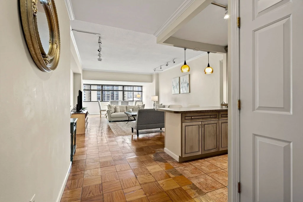 2 bed, 2 bath apartment for rent at 2 Hawthorne Unit 17M, West End — photo 9 of 33