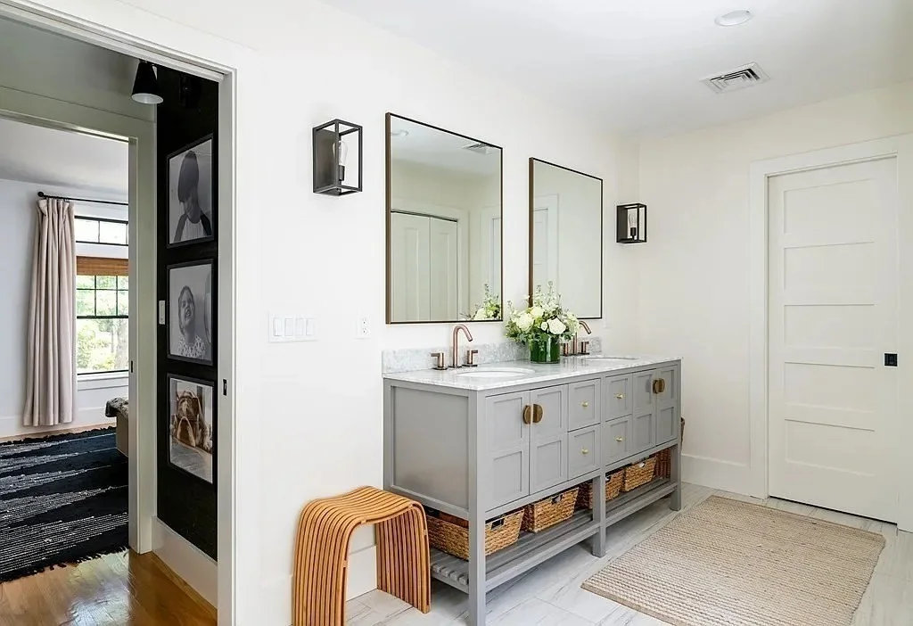 4 bed, 3 bath apartment for rent at 2 Hazelwood Dr, Hingham — photo 16 of 26