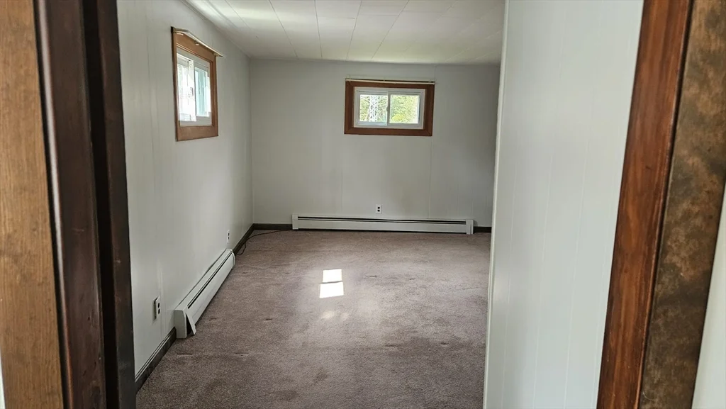 4 bed, 2 bath apartment for rent at 2 Hedgeway St Unit 1, Ayer — photo 7 of 28